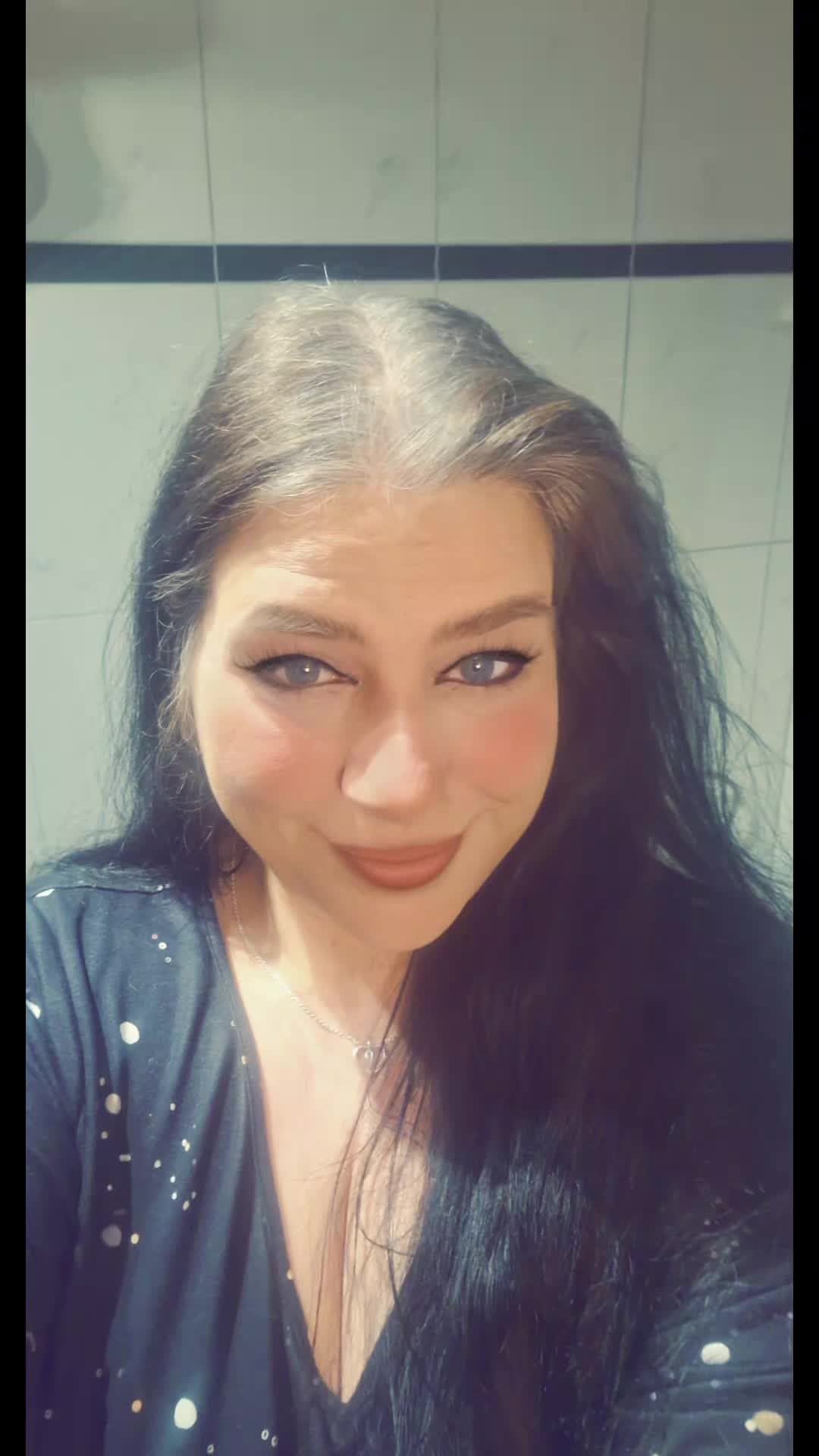 @Eva