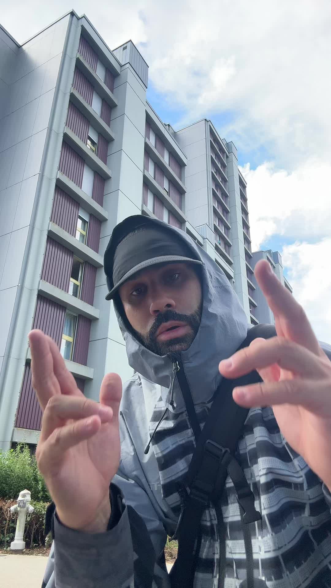 @freebadmanbuds