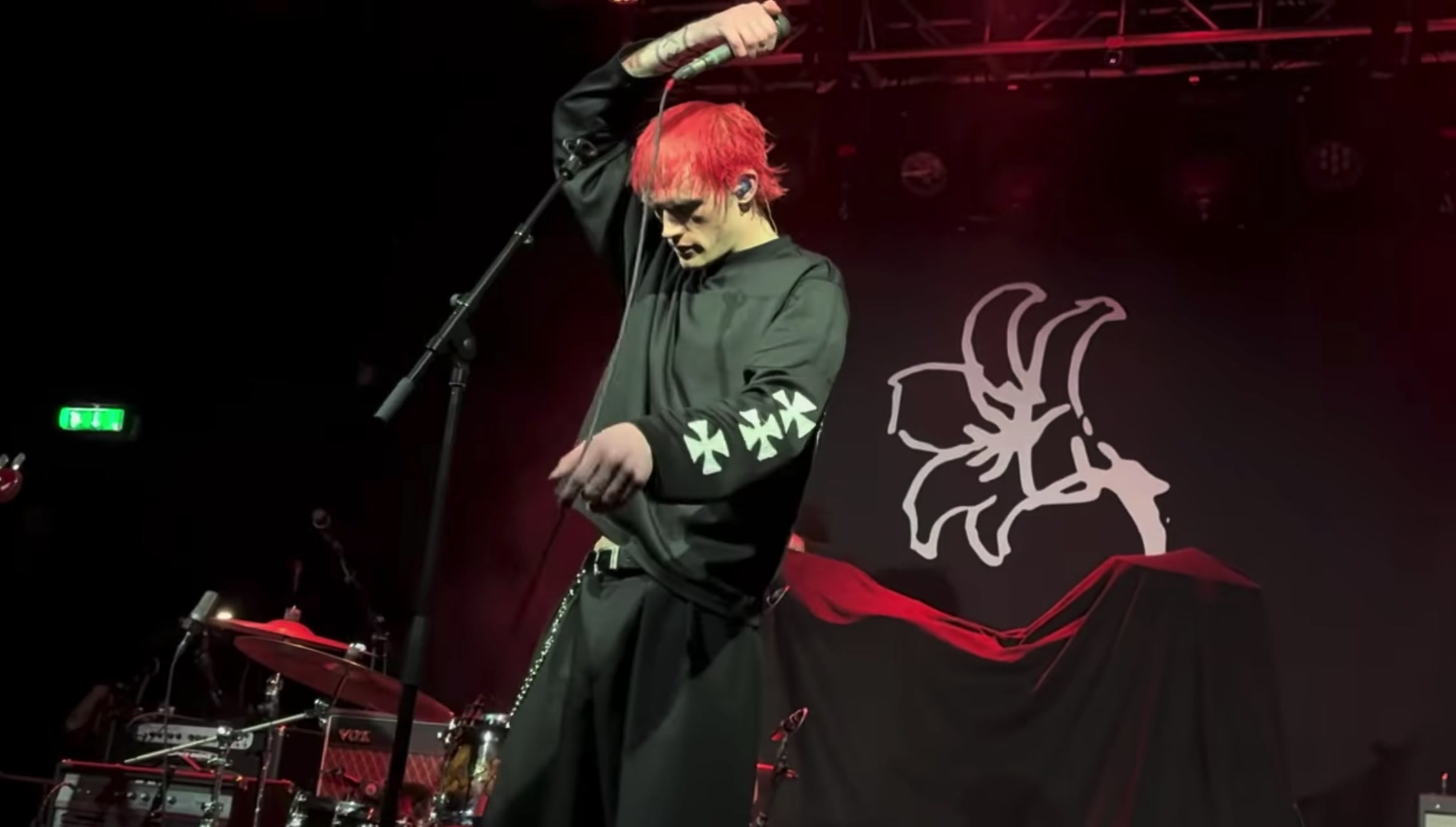 @Bleech 9:3 HQ