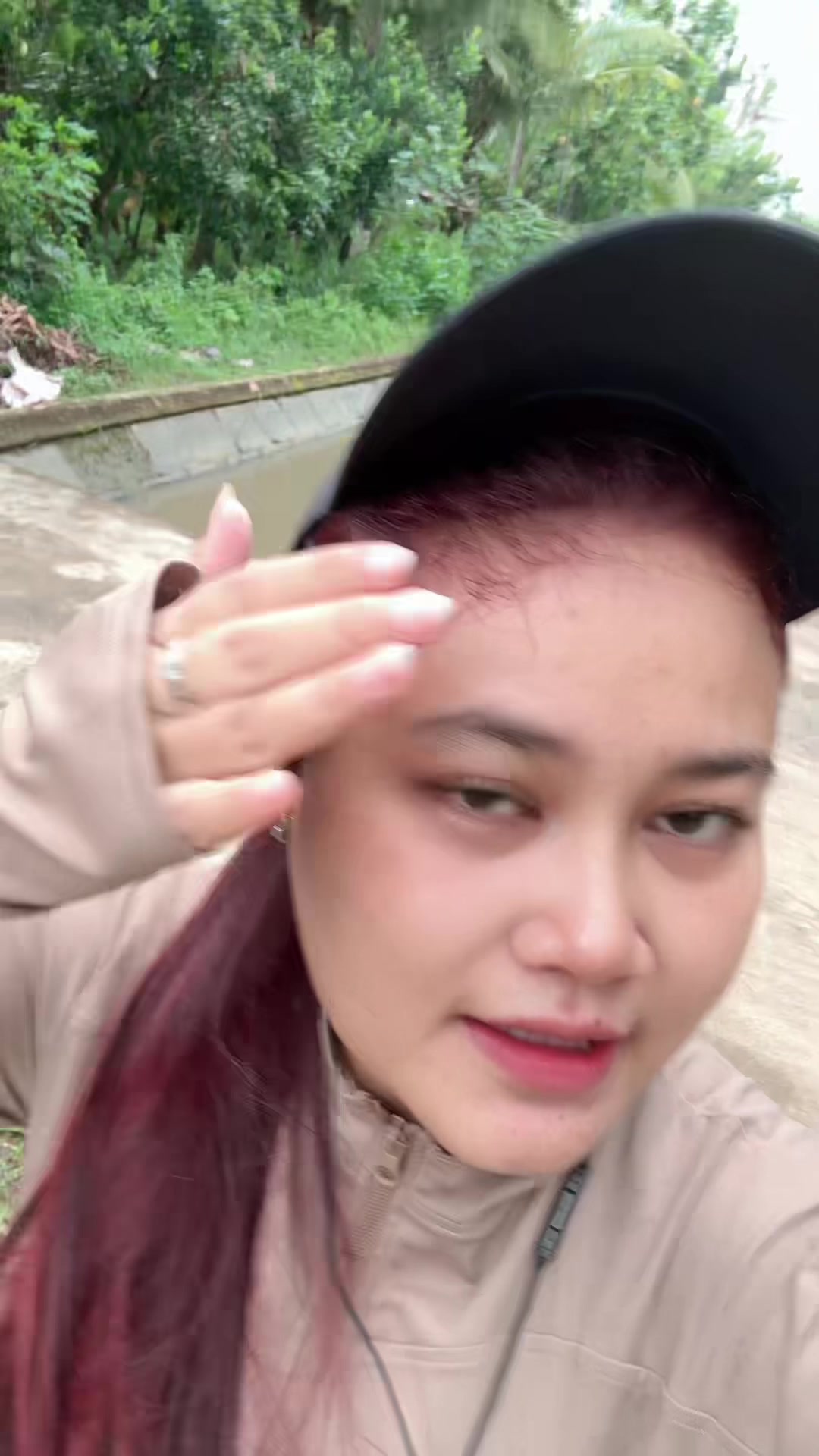 @hai, aku semut!