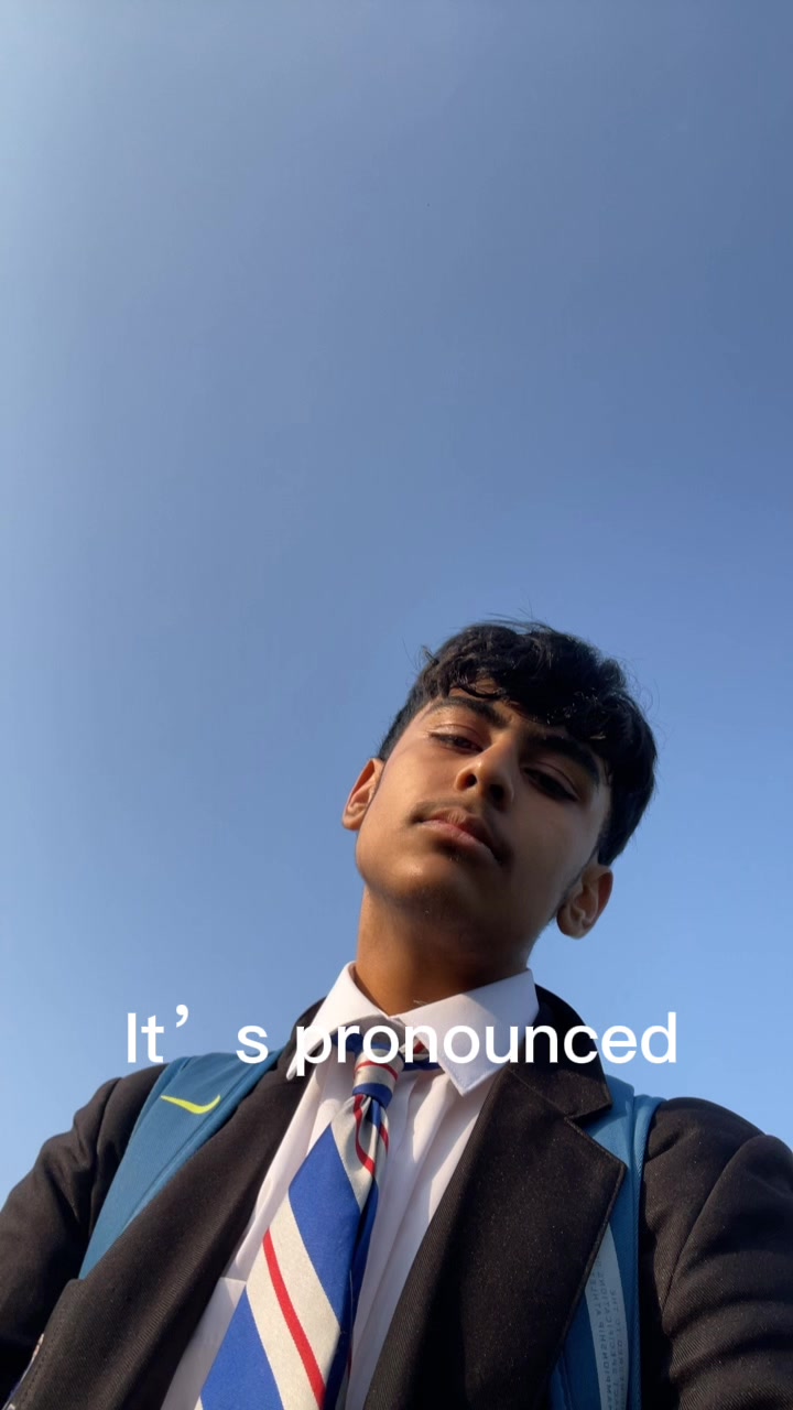 @✇