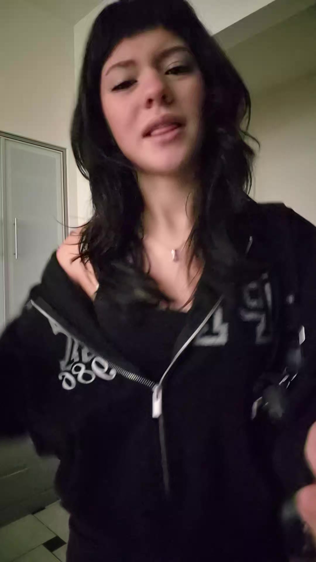 @yas