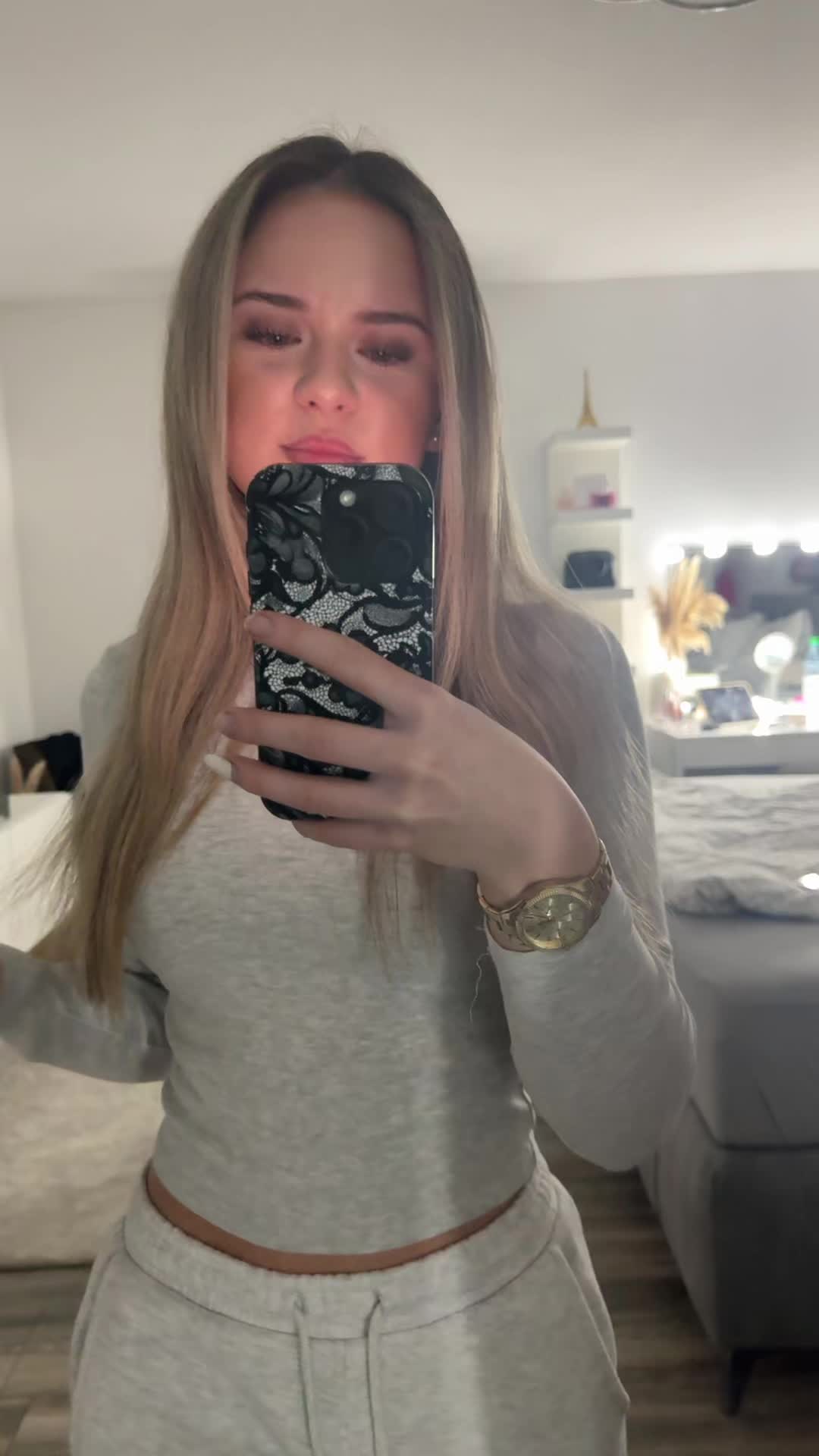 @x.evexyn