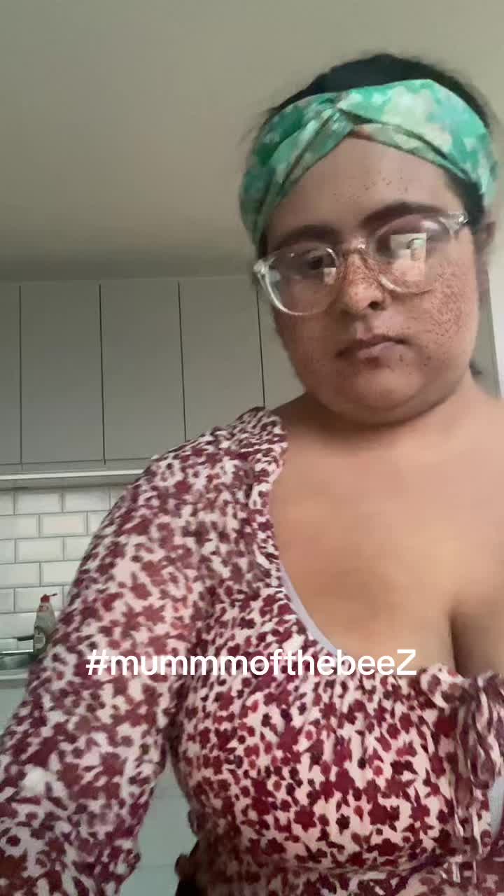 @Ammara22