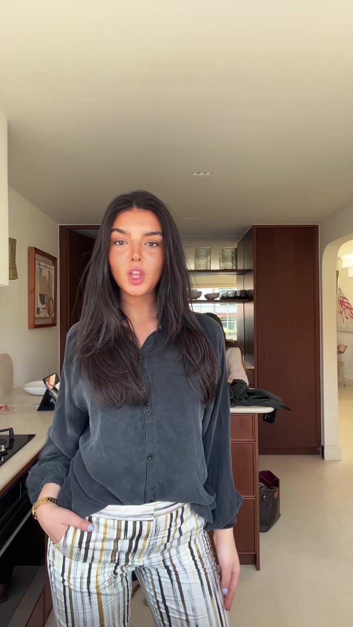@adrianagago