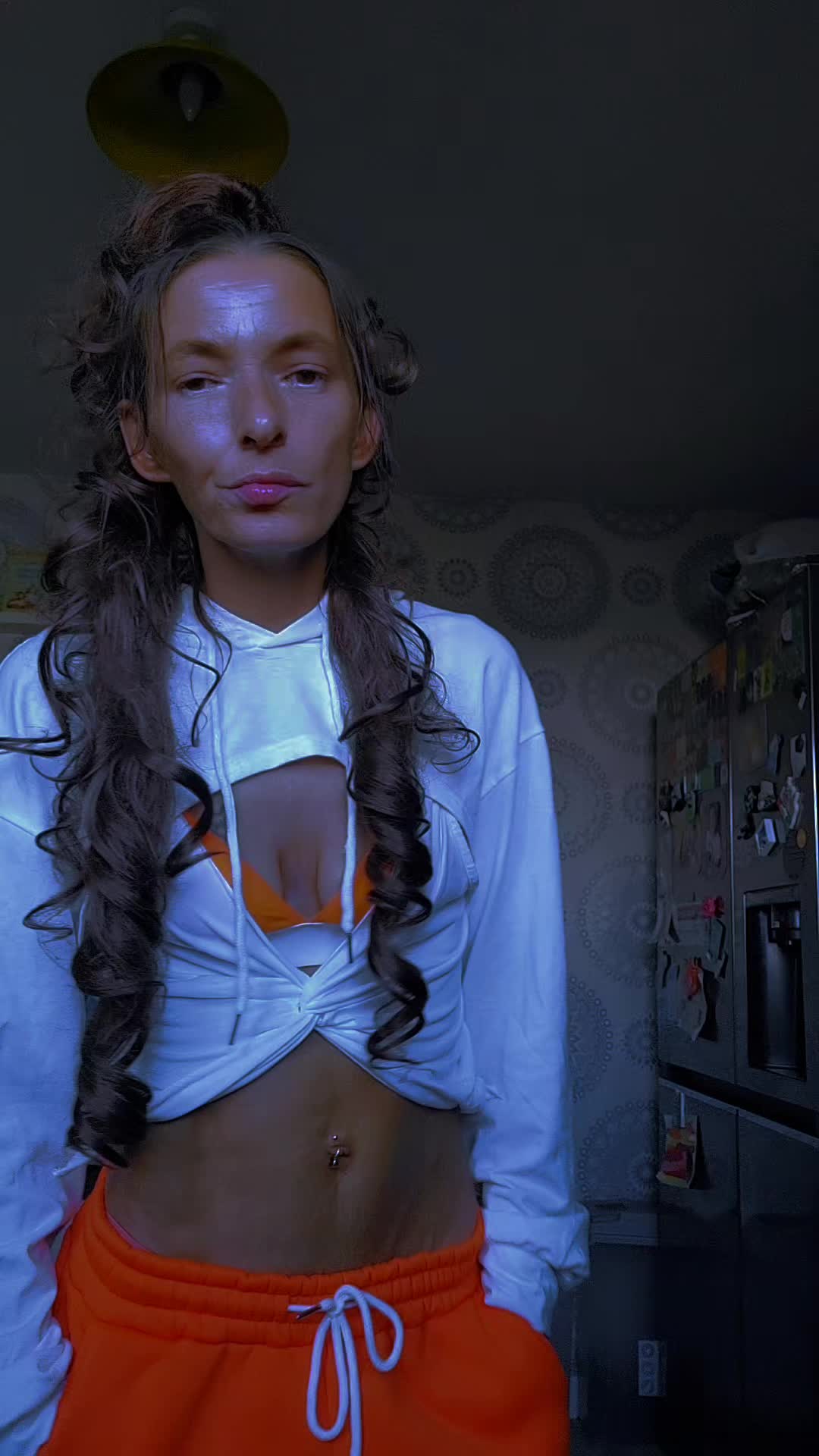 @divalive1