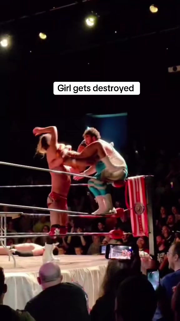 @Nadia Sapphire