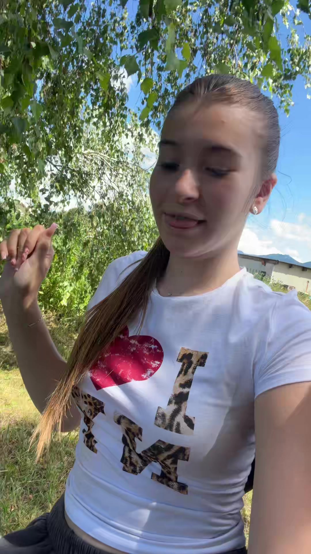 @sara