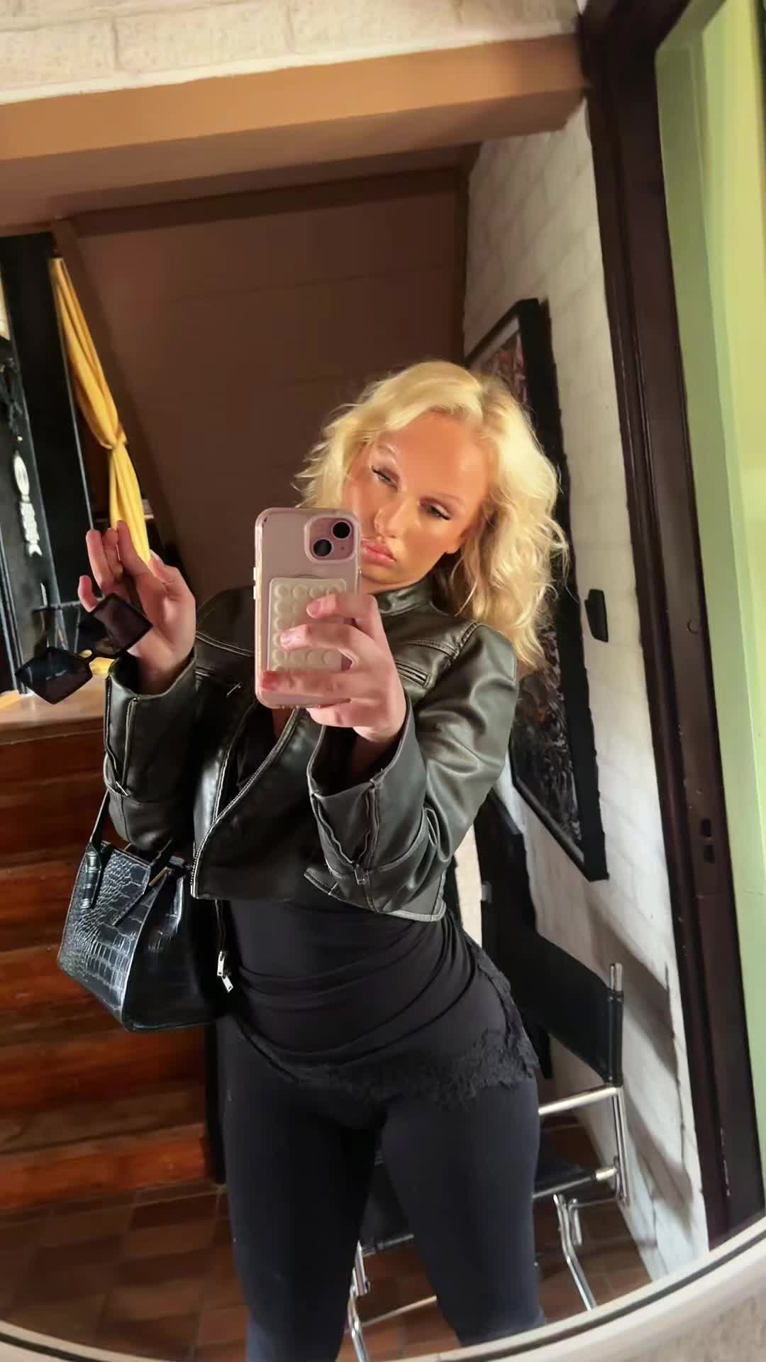 @yrmamibadgalllminauu