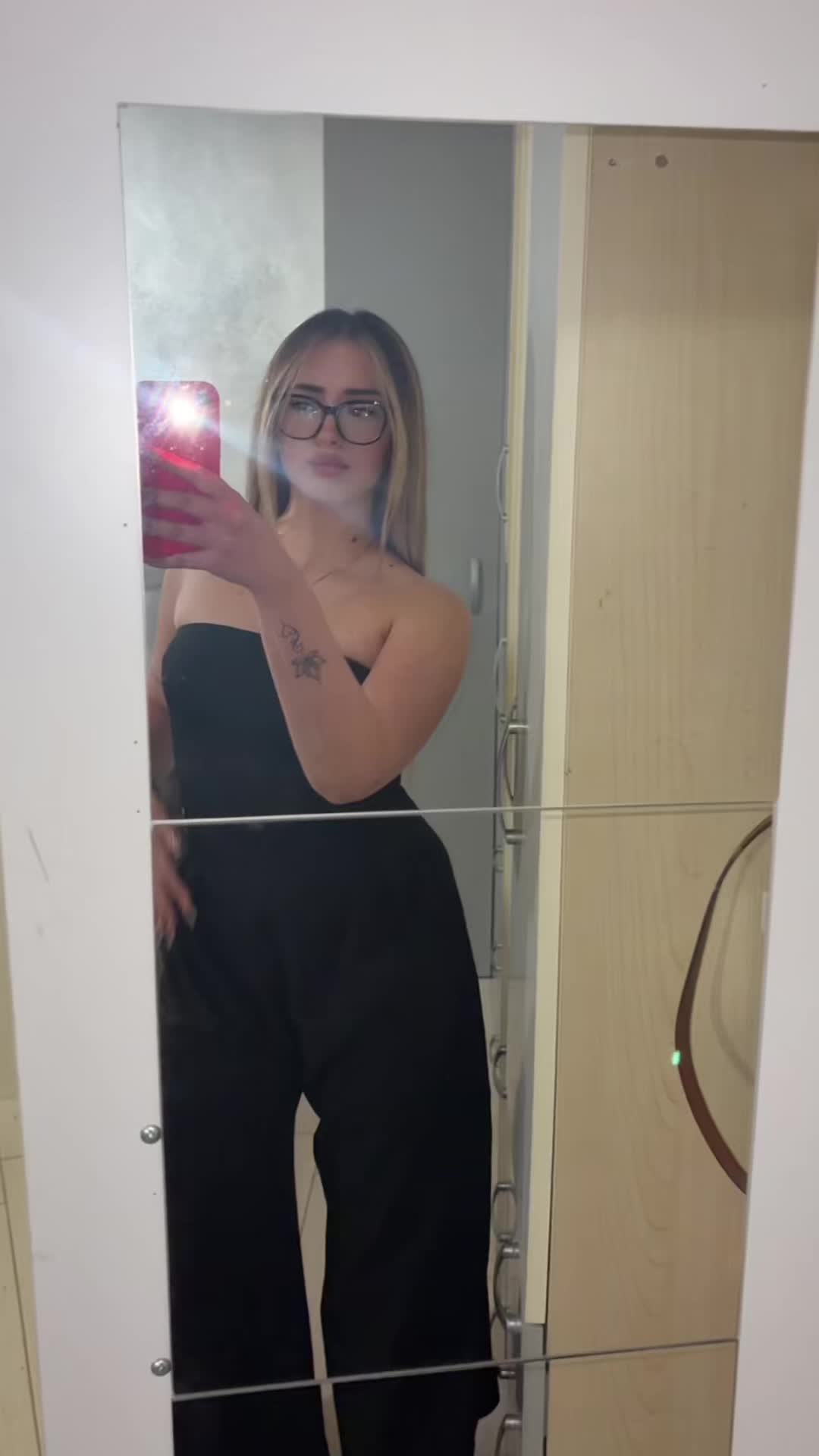 @_miriana_lombardo_