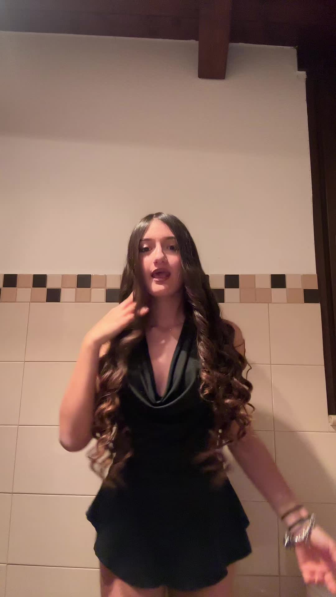 @𝓥𝓟🌙