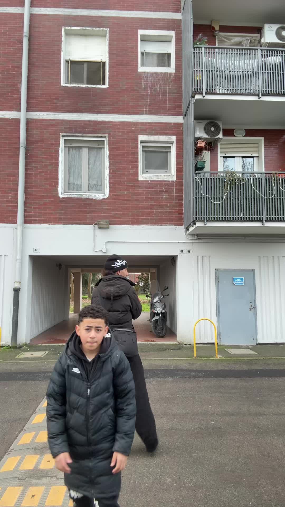 @MIMMOFLOWJR4L
