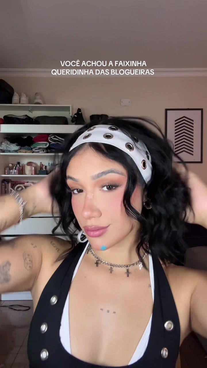 @Carol Silva