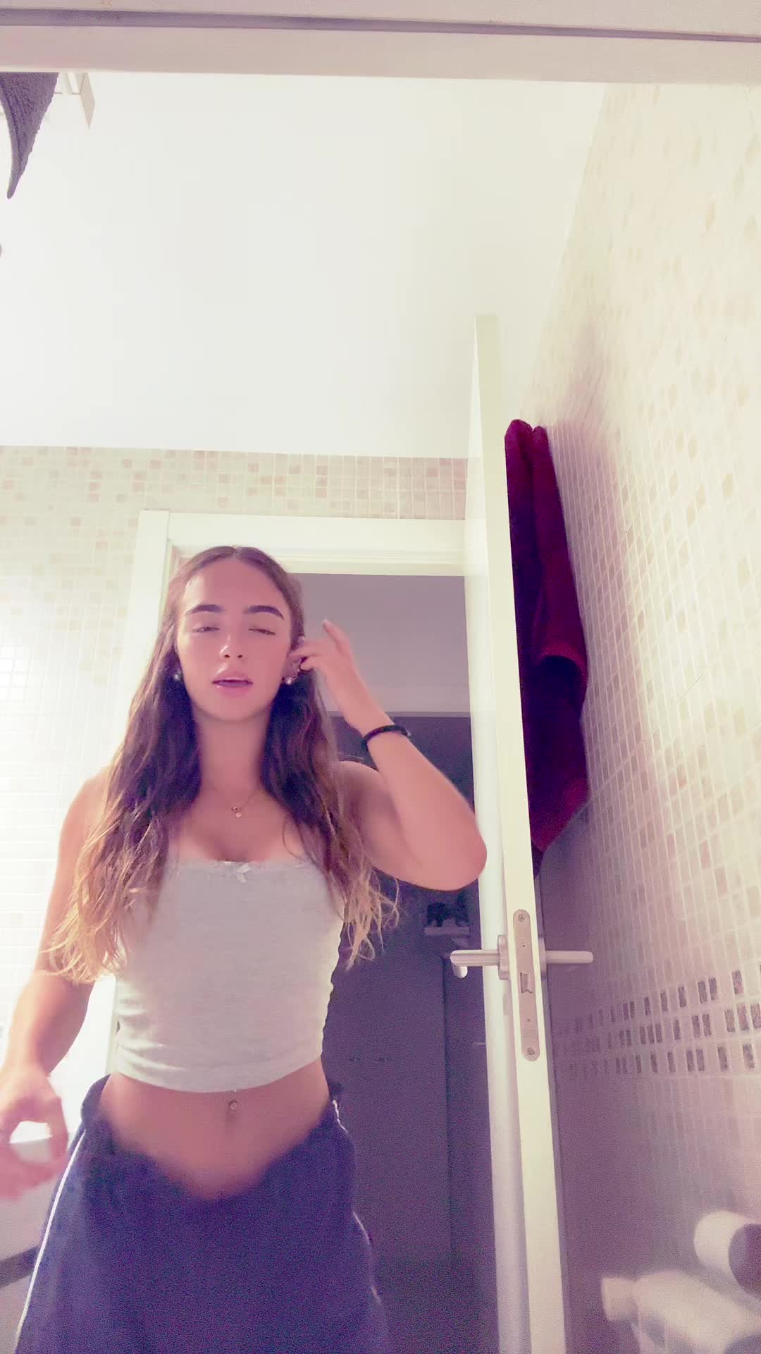 @mireiaturro