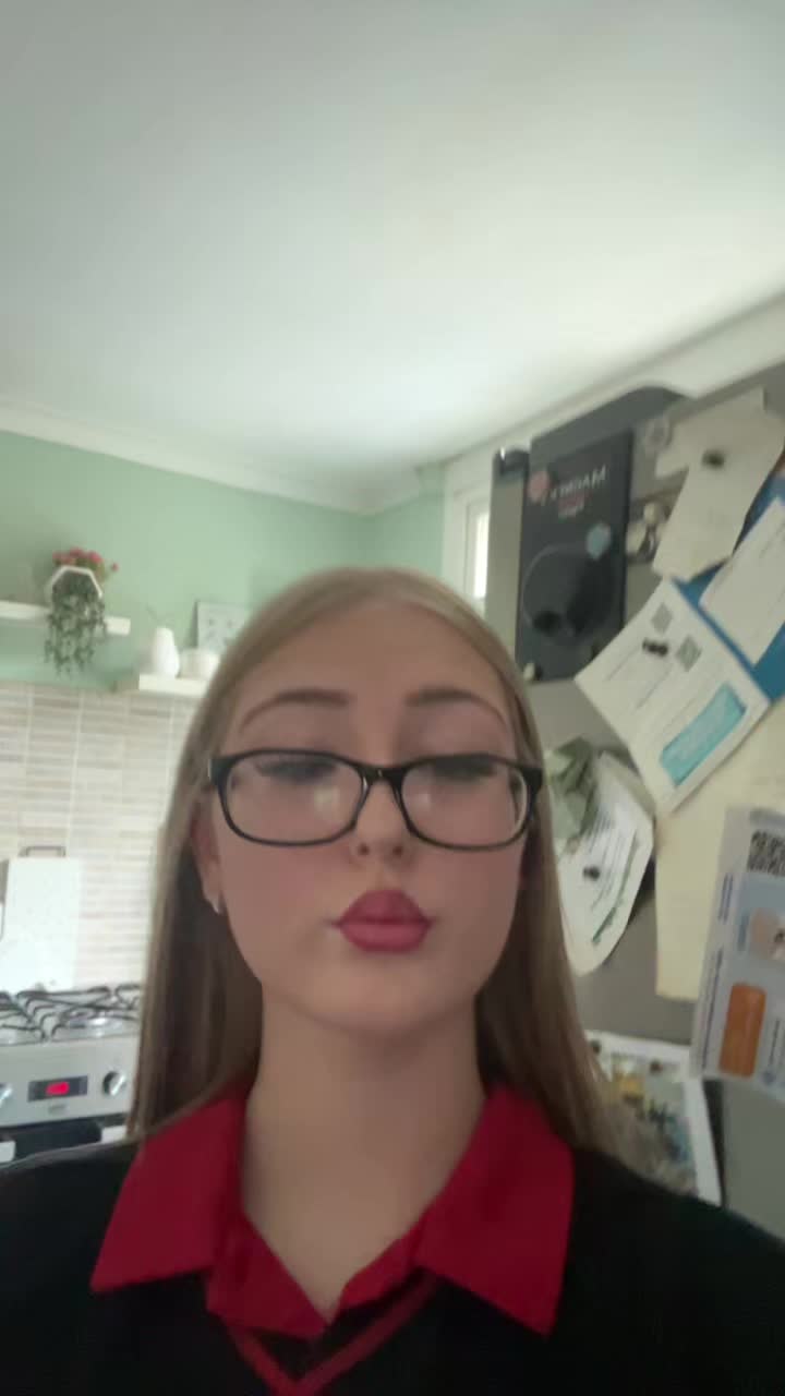 @𝐌𝐢𝐚 𝐱
