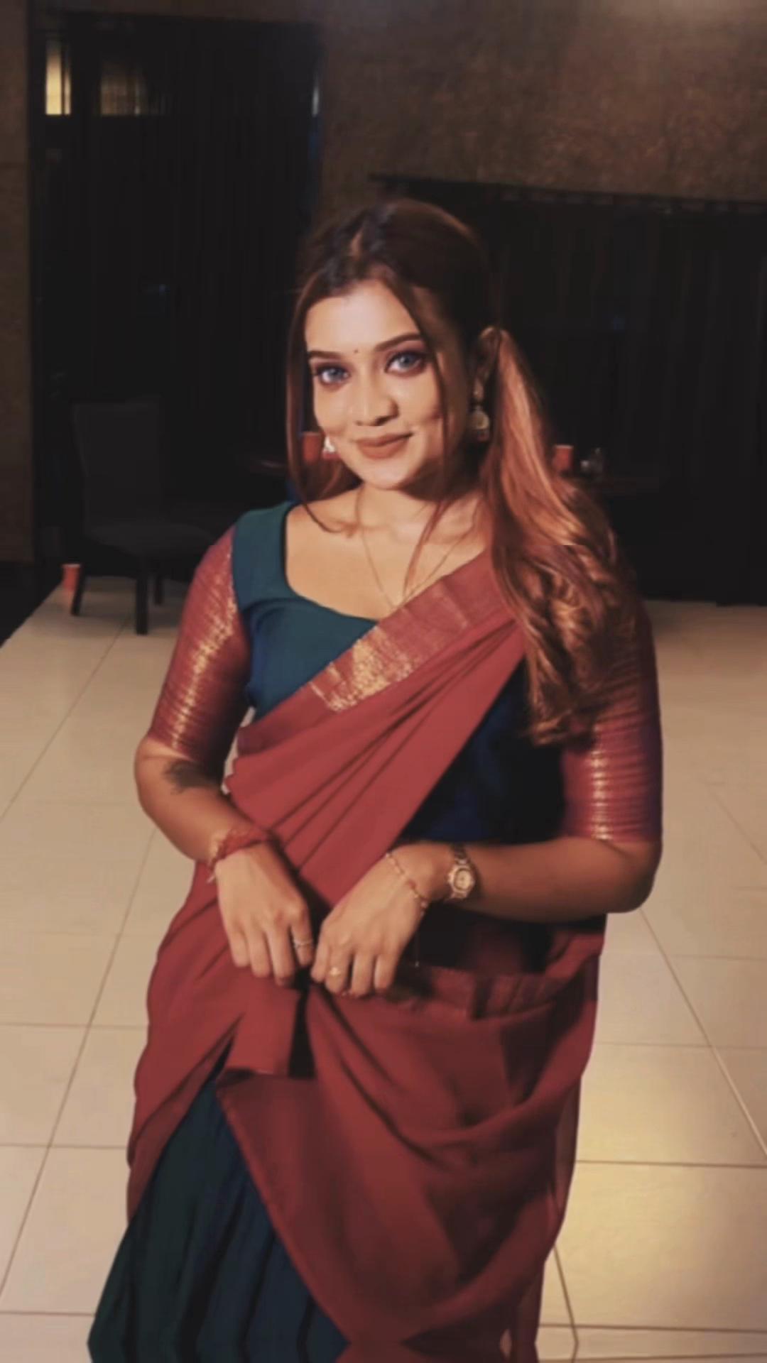 @Neesha1605