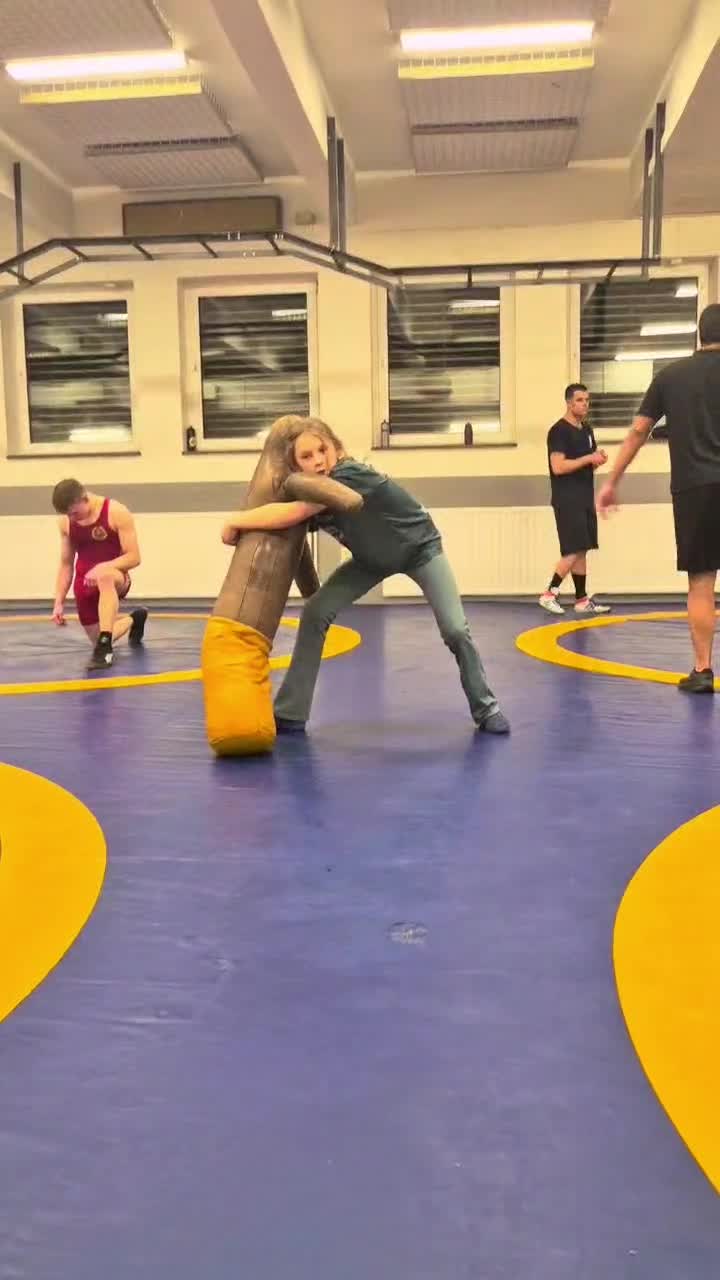 @wrestling with Kelly