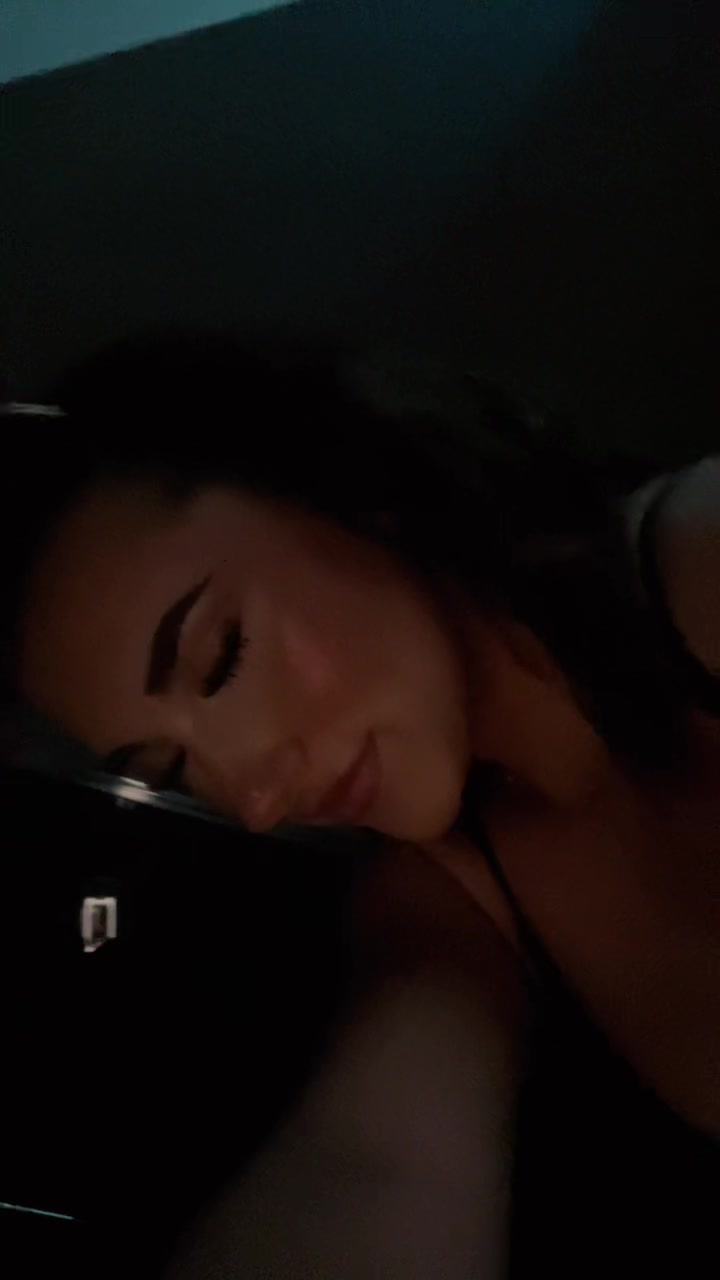 @𝐥𝐮𝐜𝐲🪽