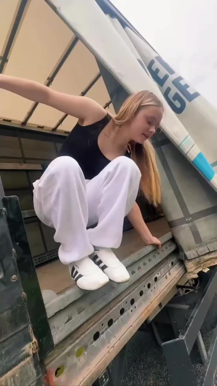 @Valeria&Yana🎀