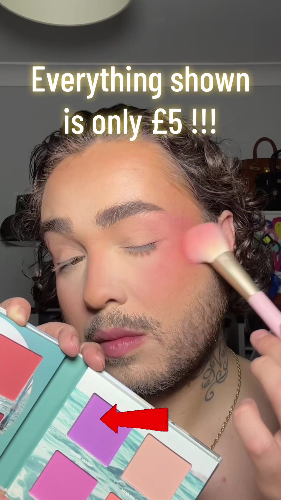 @Alexander James 🇨🇾🏳️&zwj;🌈🇬🇧