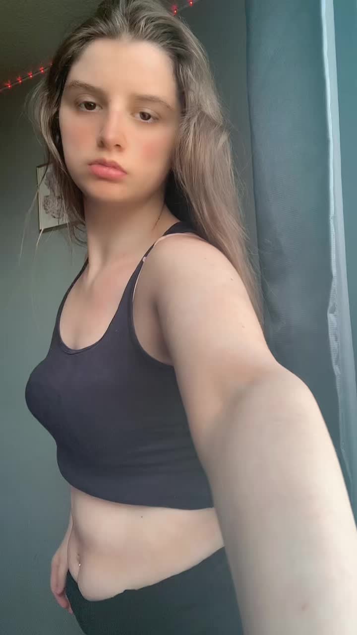 @๐ธ๐ผkallie-grace clarke๐ธ๐ผ