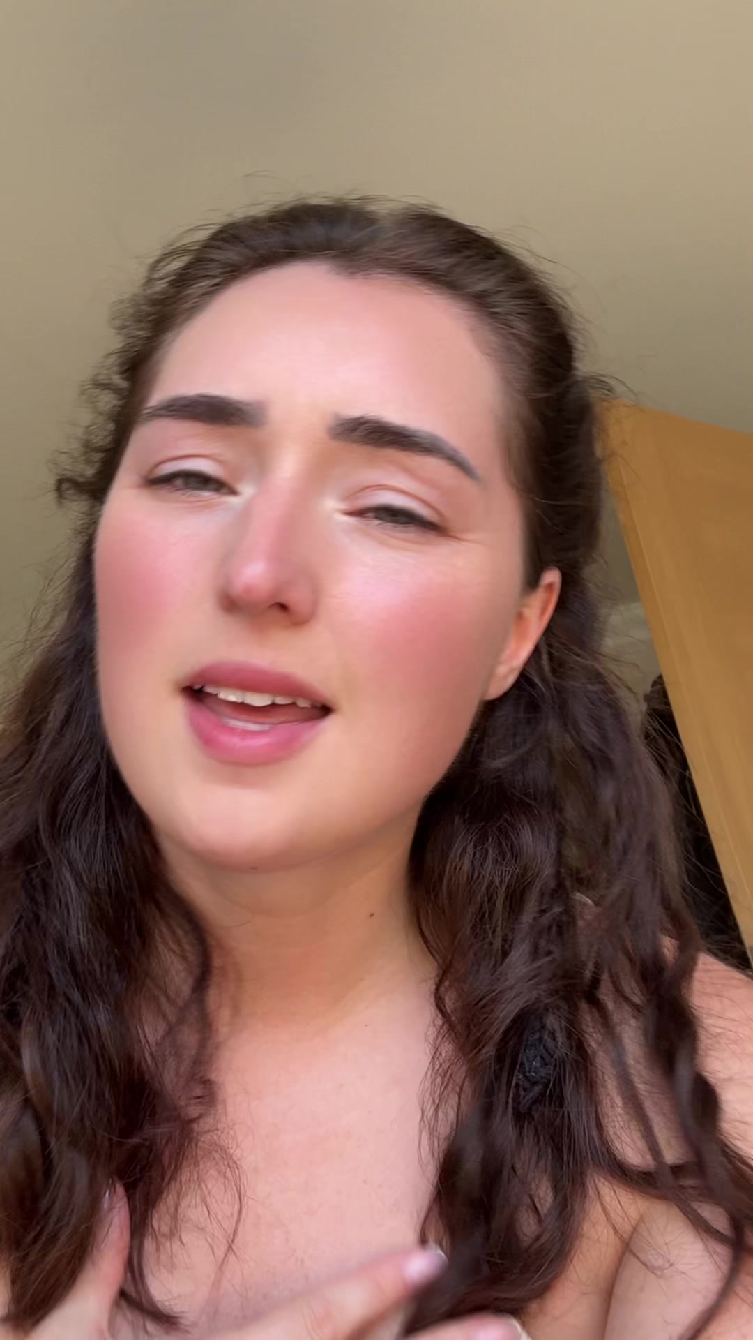 @Cutepowerlegslive