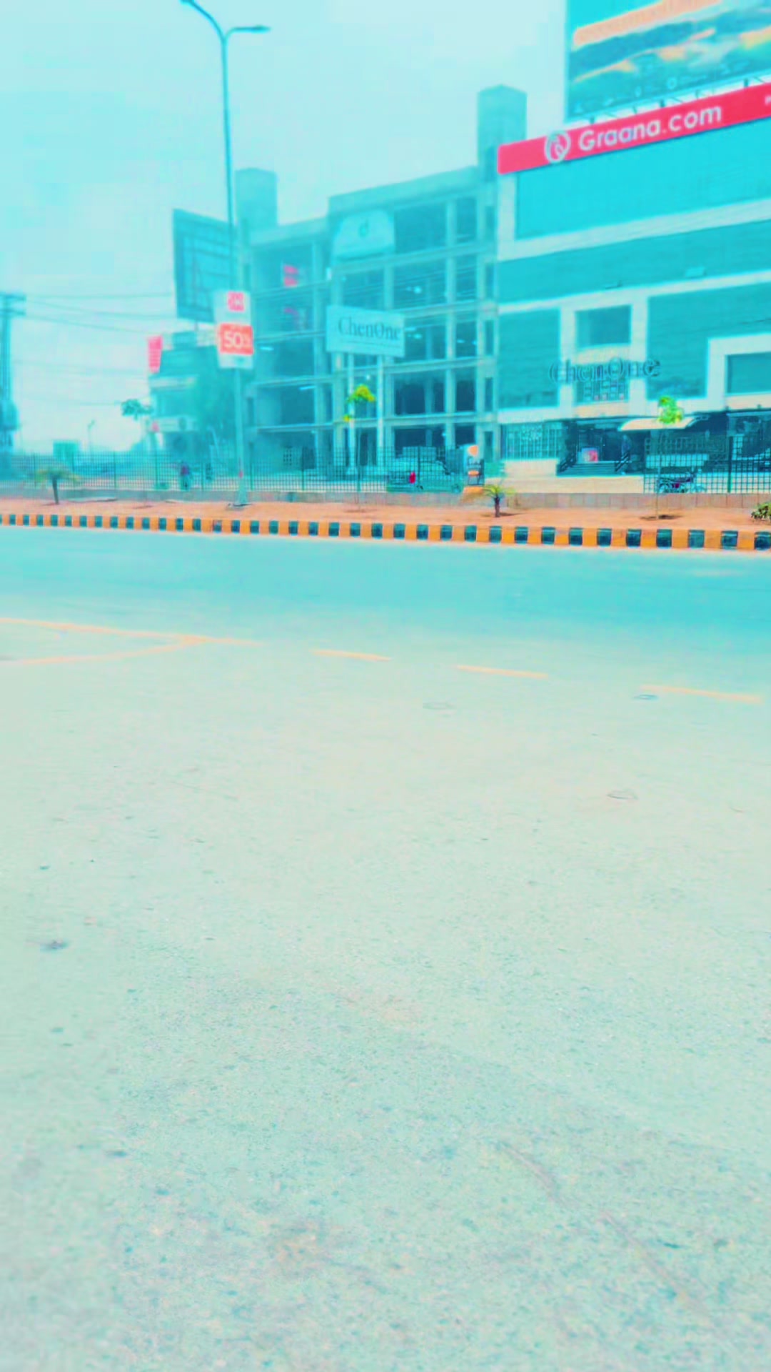 @Aati shah Sahnay Aalla