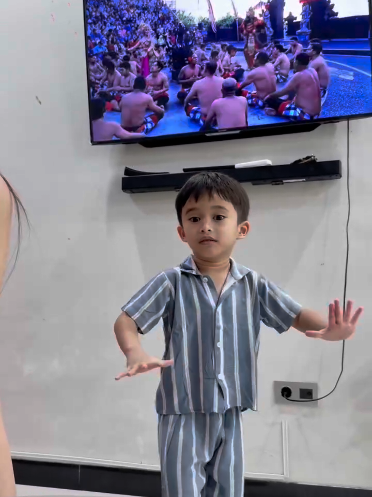 @Adzam Adriansyah Sutisna