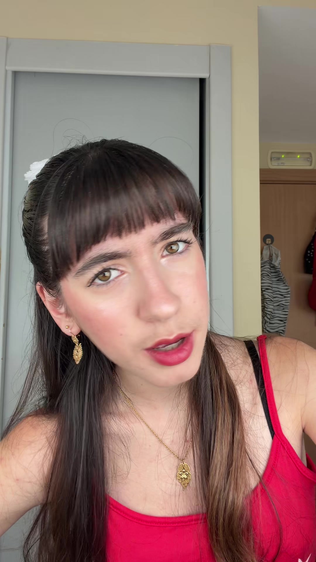 @María