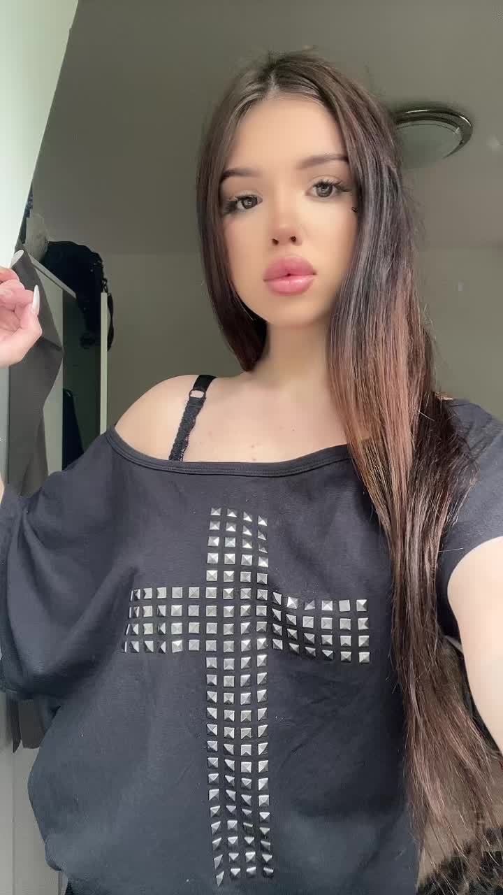 @ellischna