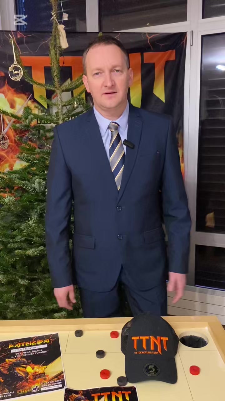 @Tomraider