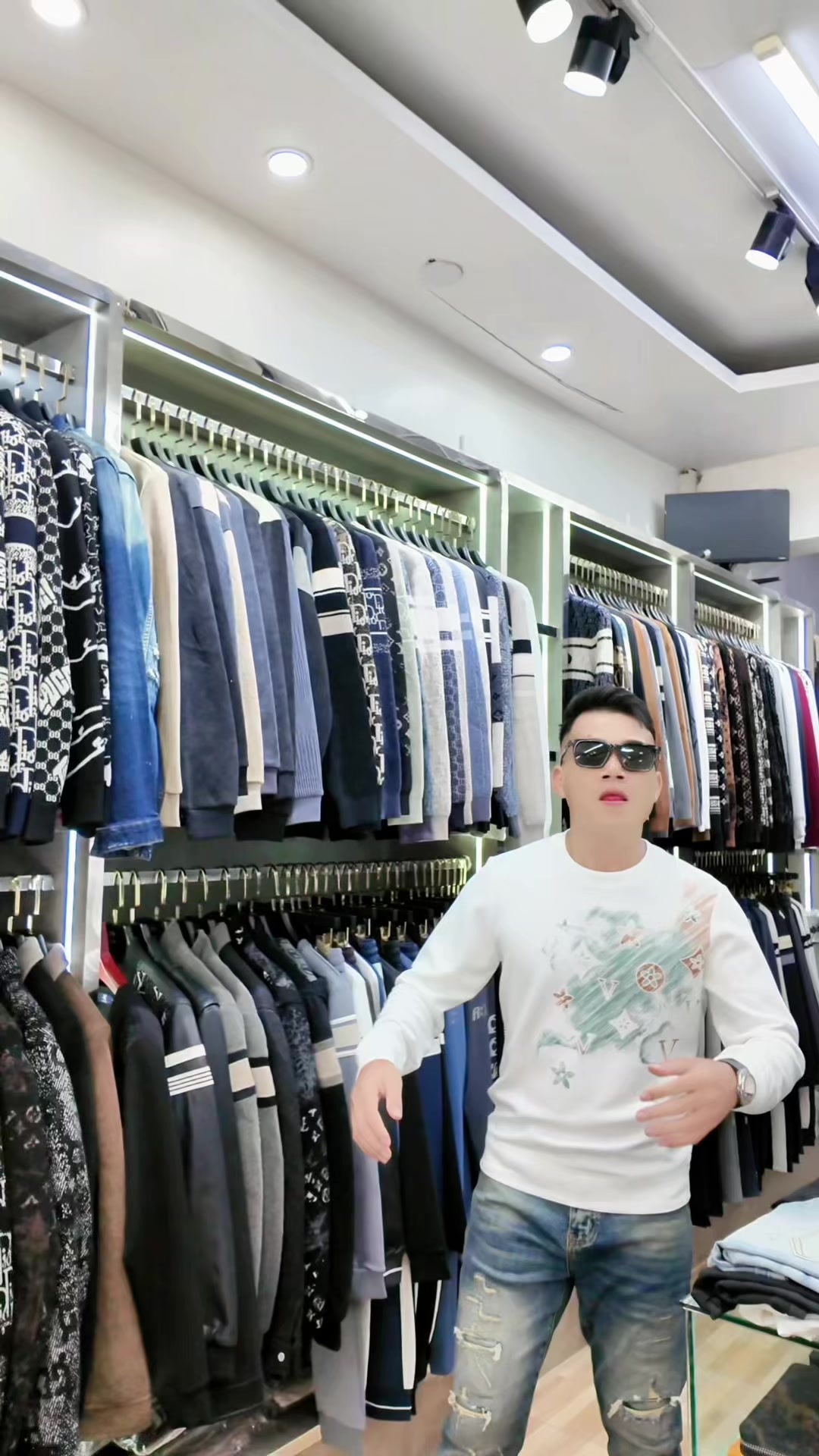 @Huấn &Acirc;u Luxury Nam Định