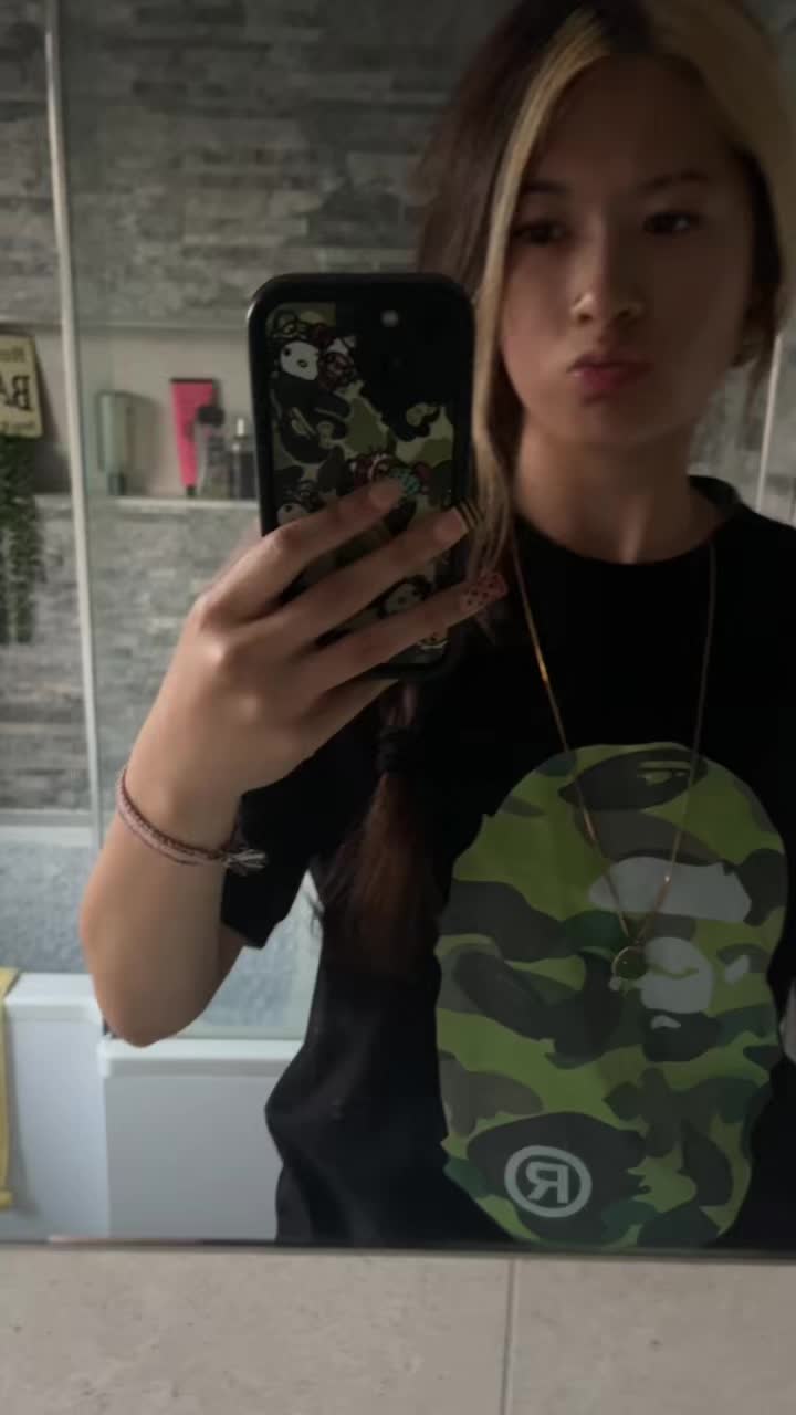 @rzyy715