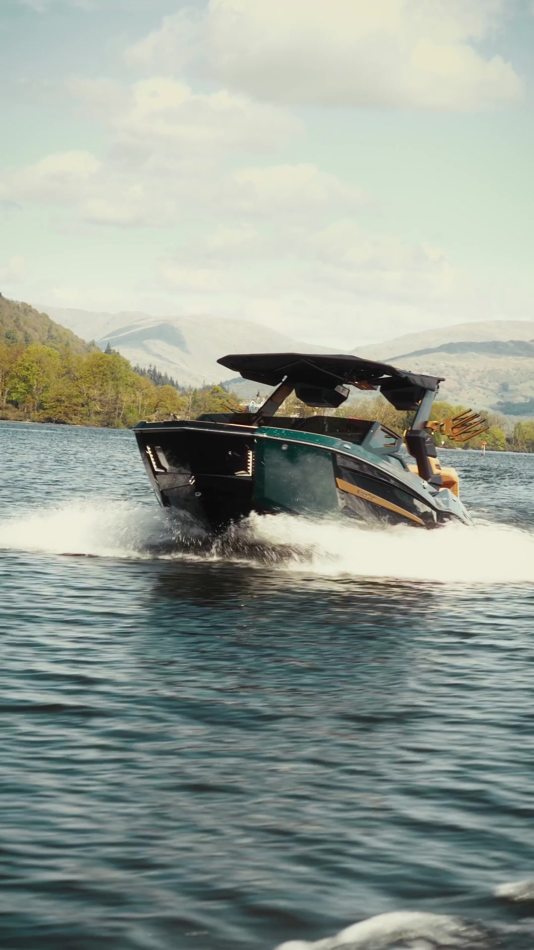 @MasterCraft Boats UK