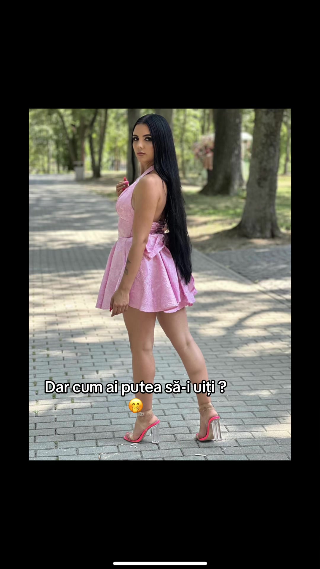 @Roxanaaa