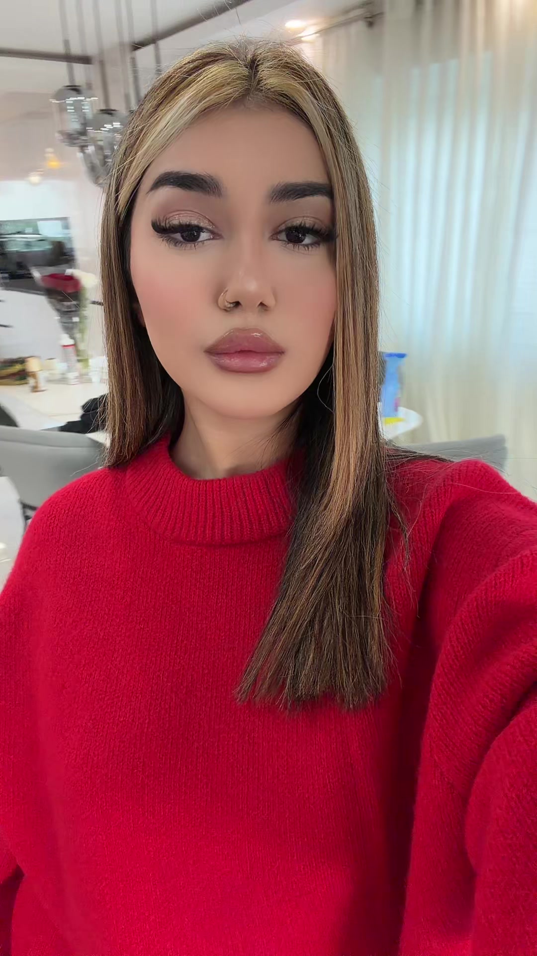 @ELENA🎀