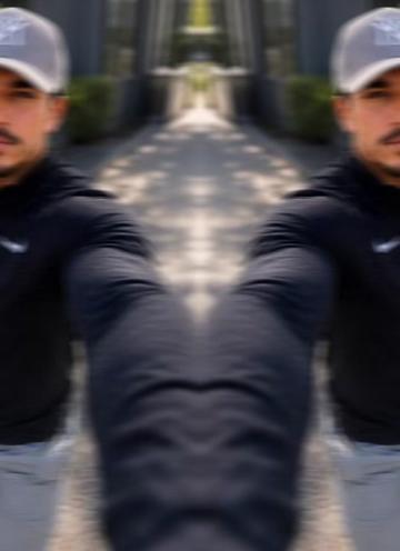 @Darrel500