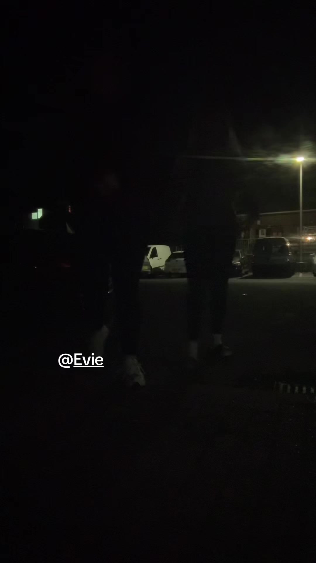 @𝐁𝐫𝐨𝐨𝐤𝐞