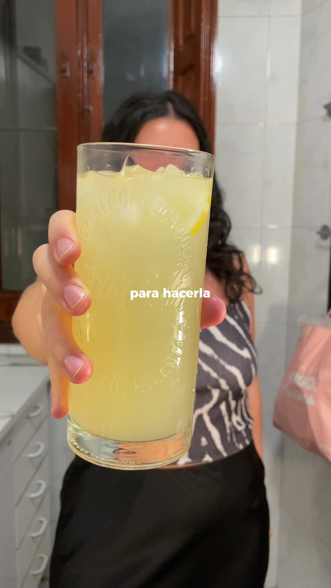@Luc&iacute;a Saz&oacute;n