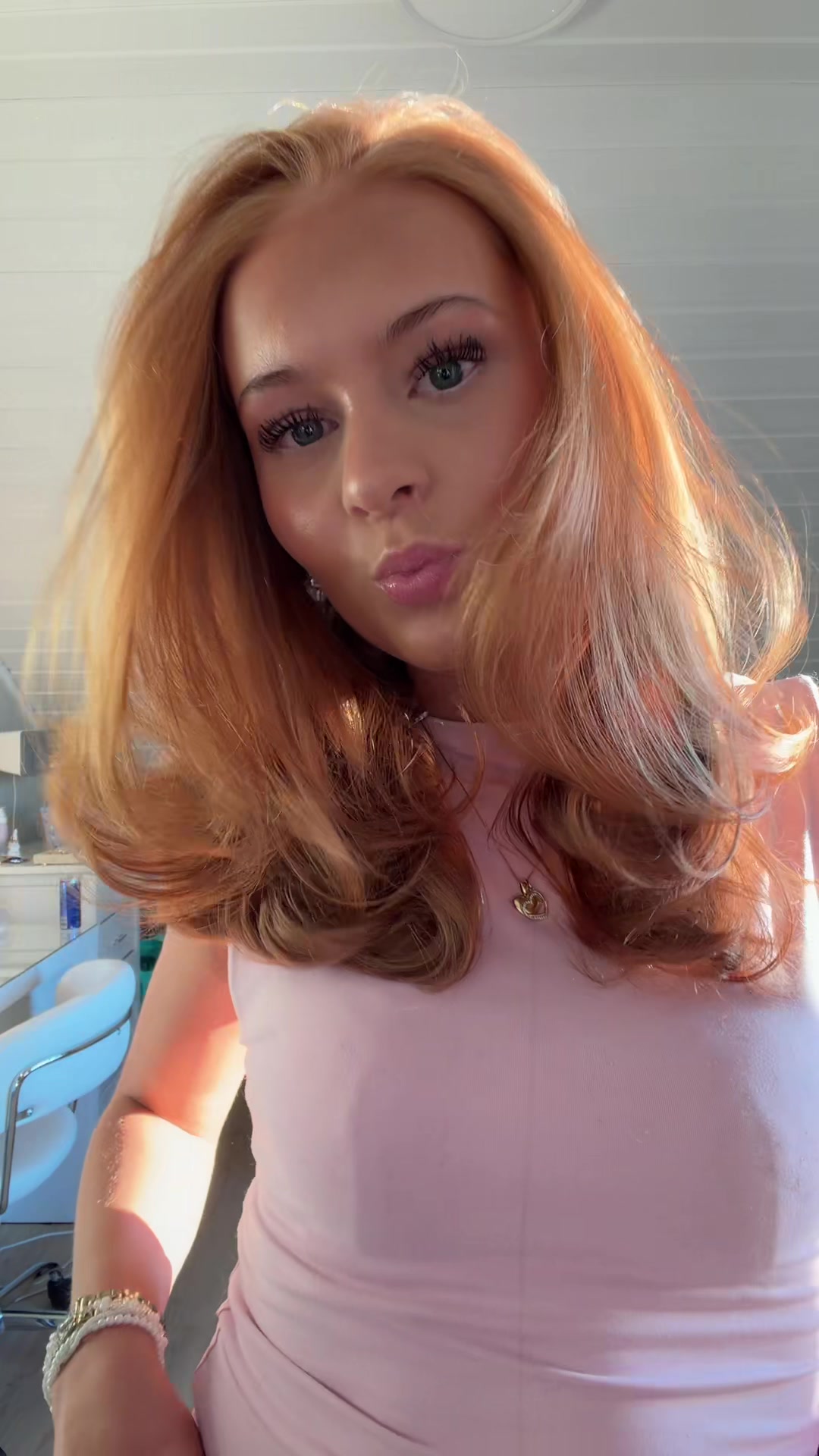 @LEAH SPJELKAVIK