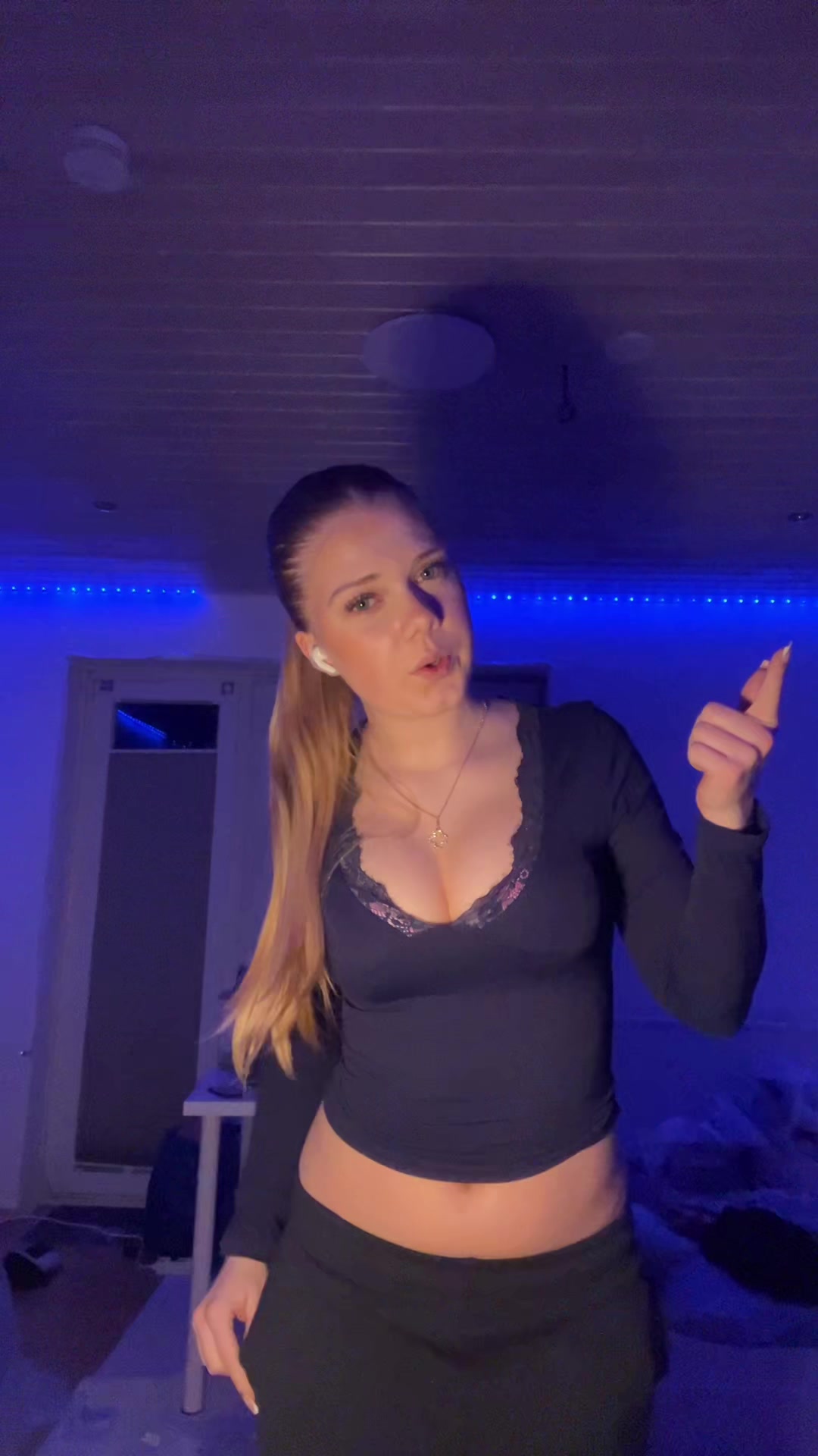 @Emma