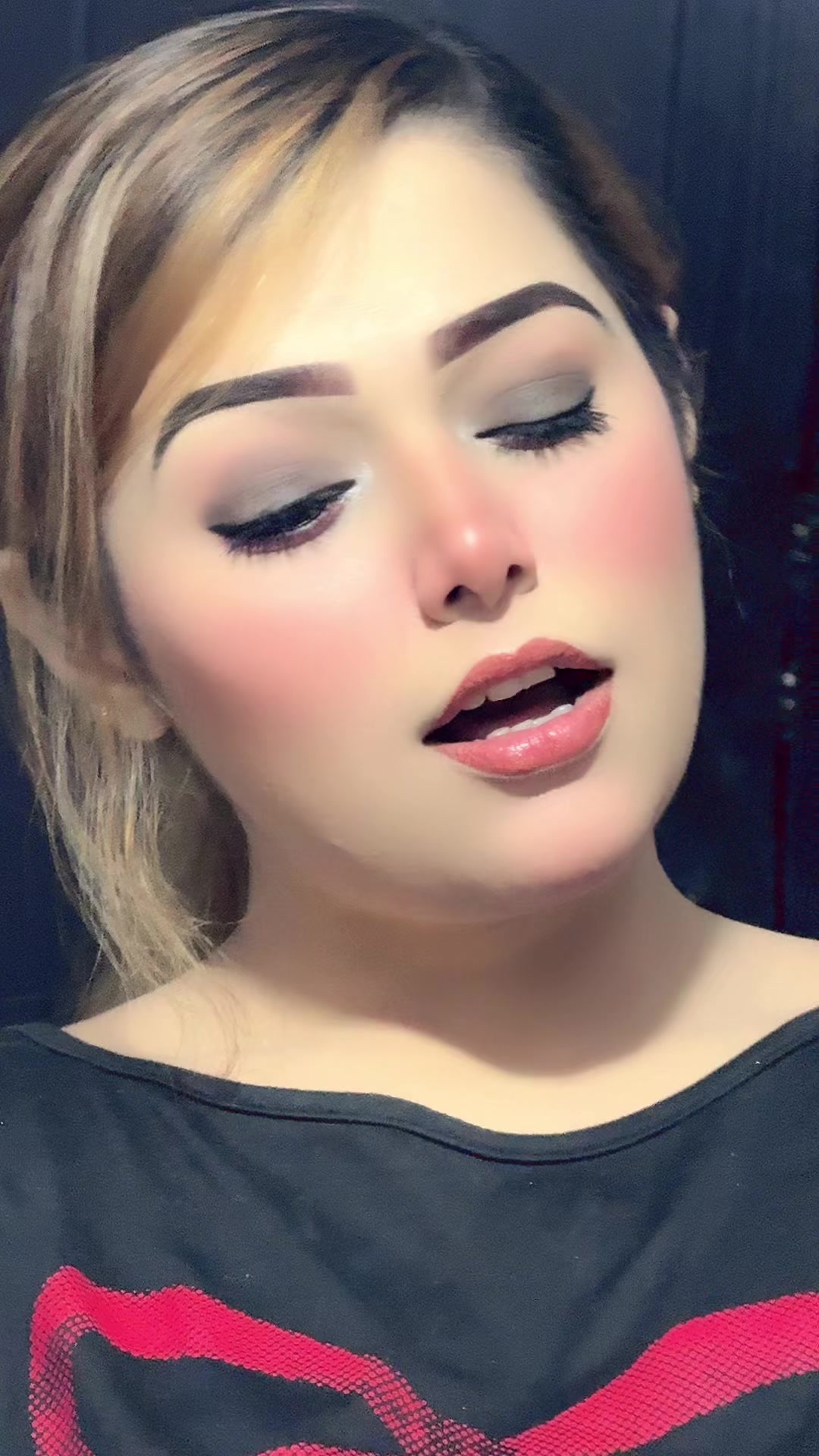 @Mahira doll