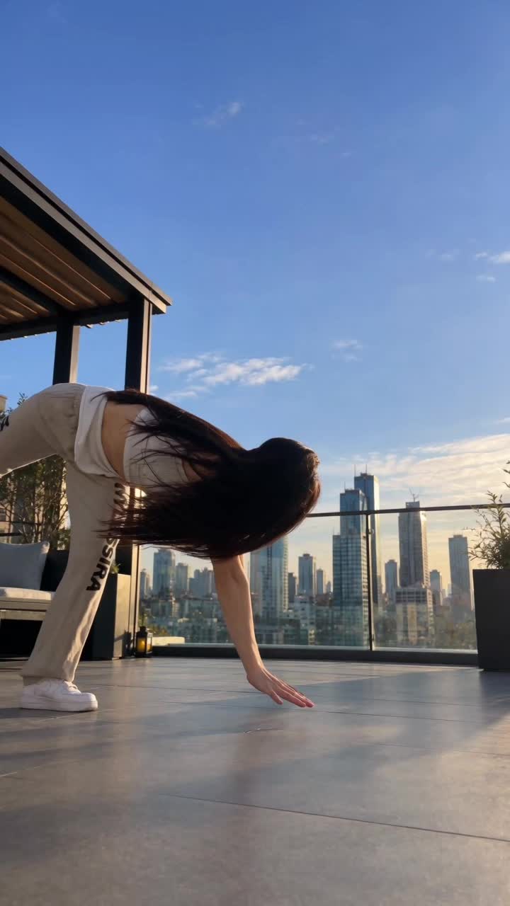 @Nylessira