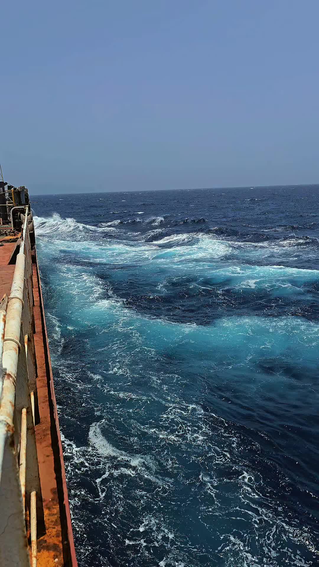 @յ&alpha;&omega;&alpha;d &kappa;h&alpha;&eta; 🇵🇰