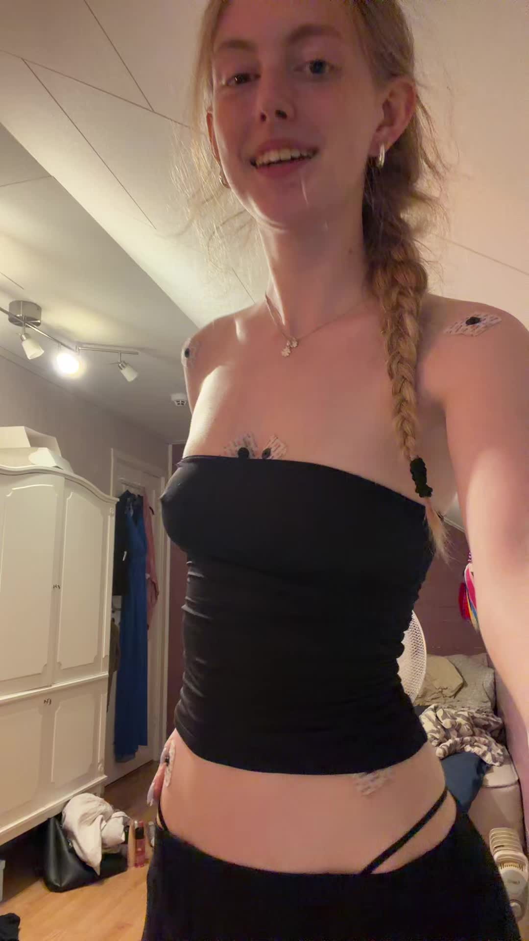 @user6421743409
