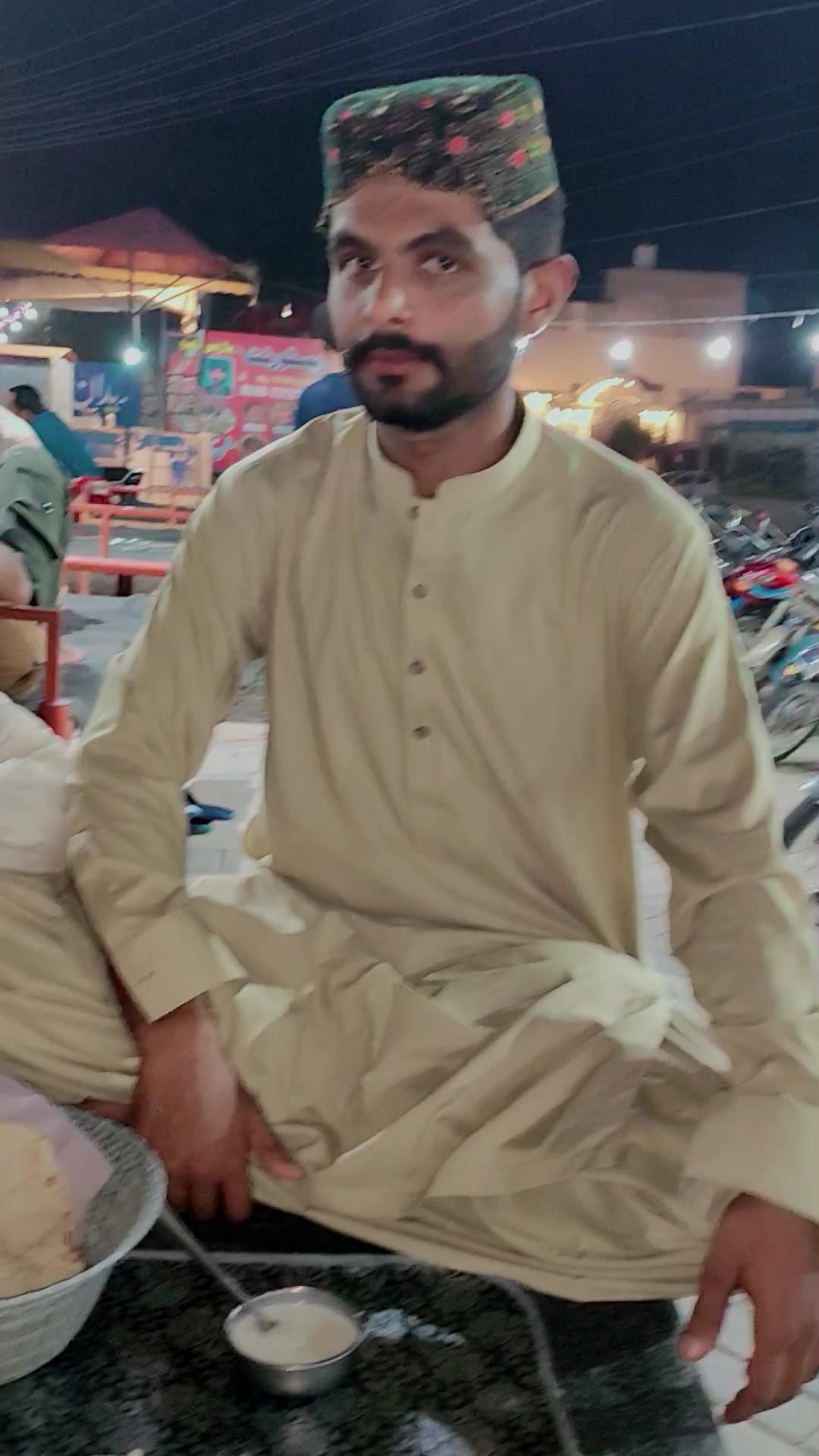 @💸 عاقب کوریہ ⚡