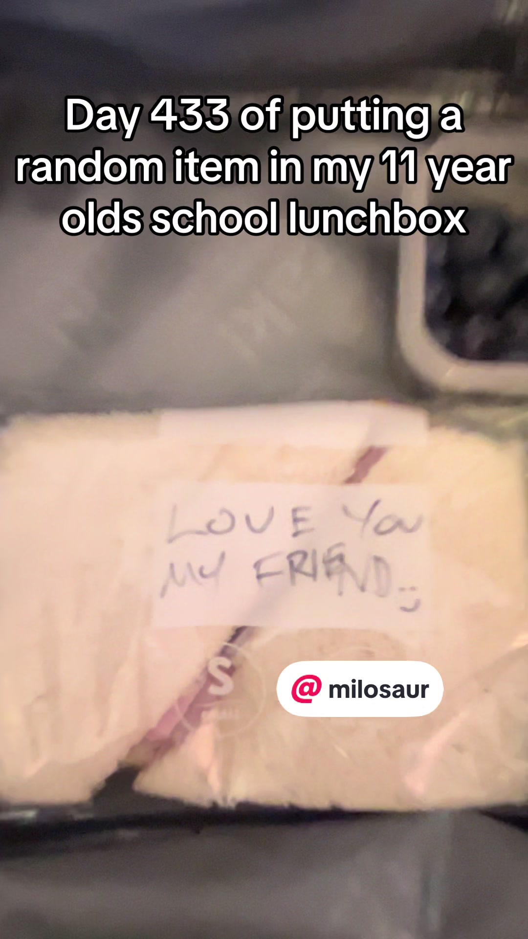 @milosaur