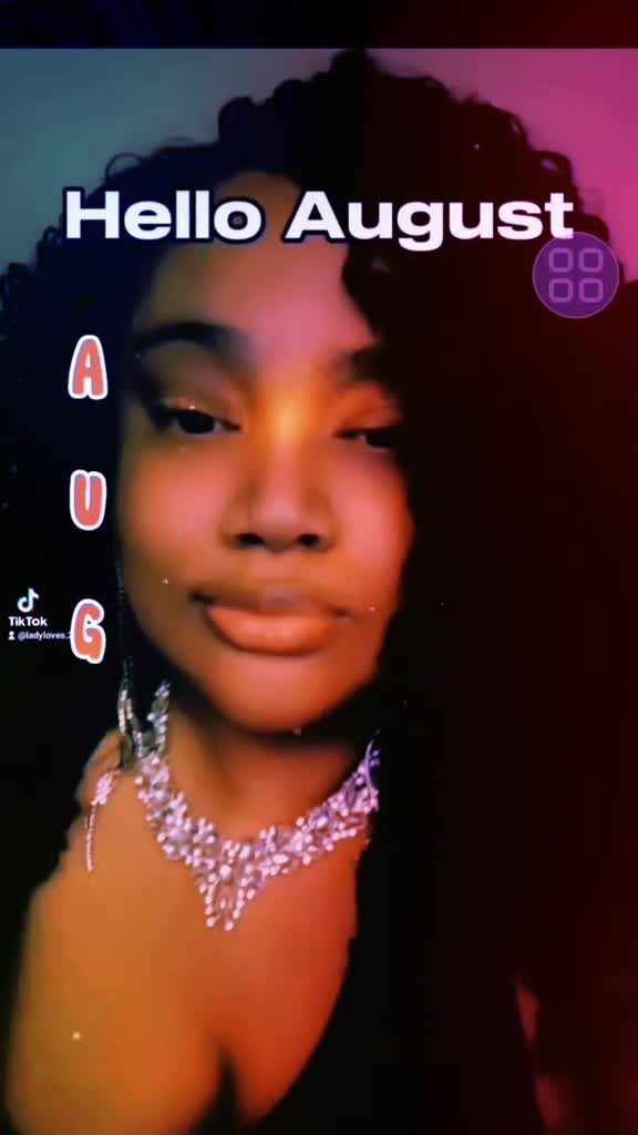 @JustLadyLoves