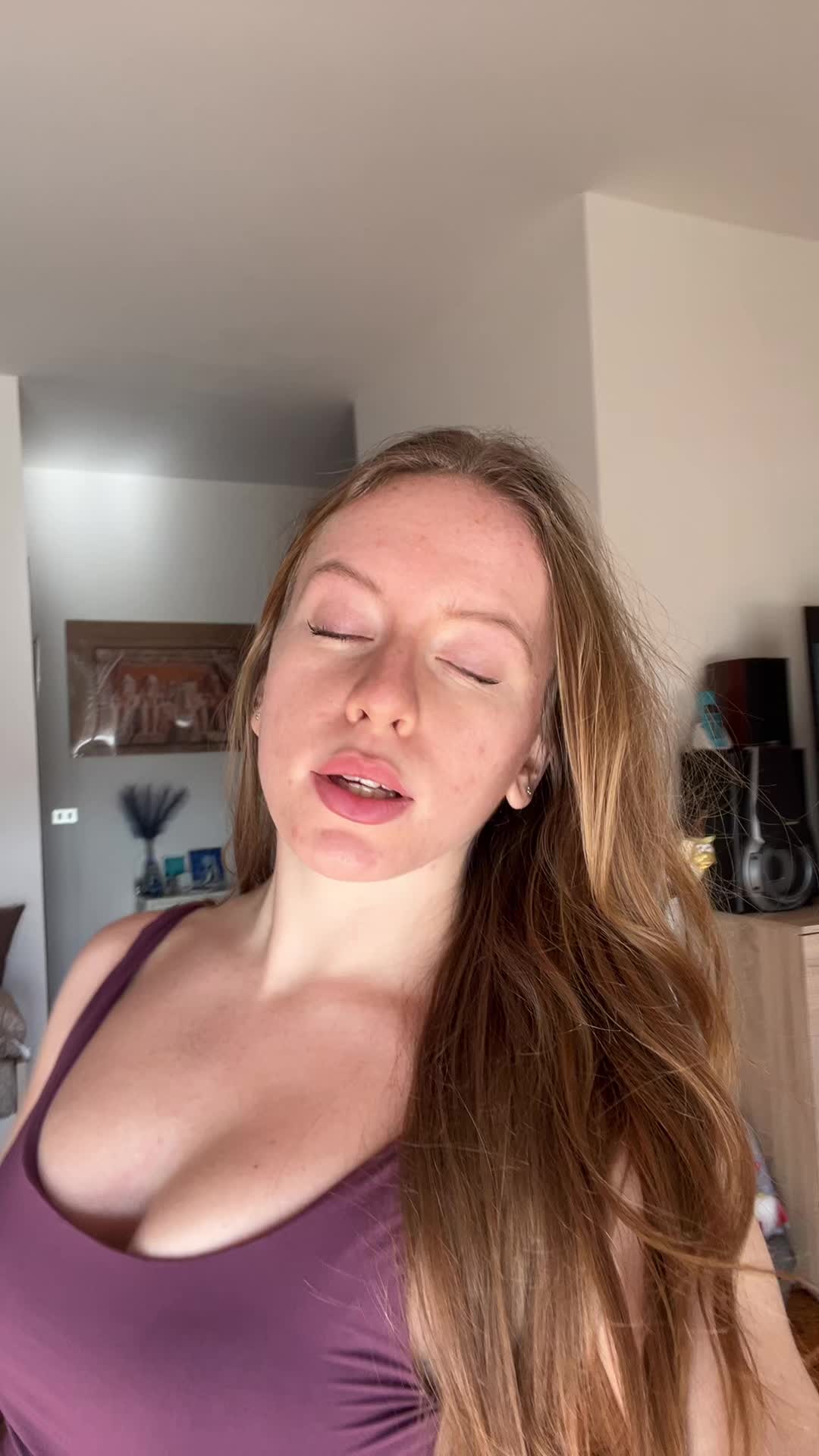 @_elisaaffe_