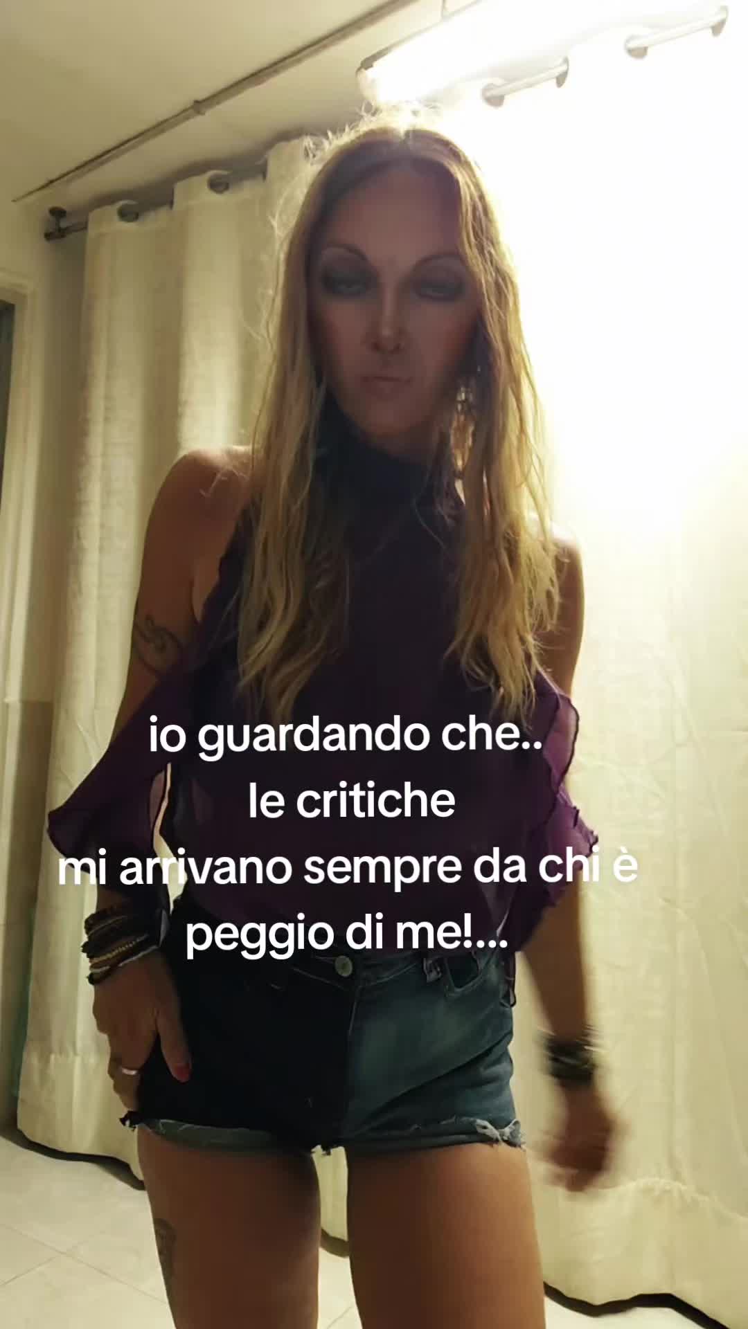 @🦋 Antonella • ti segue
